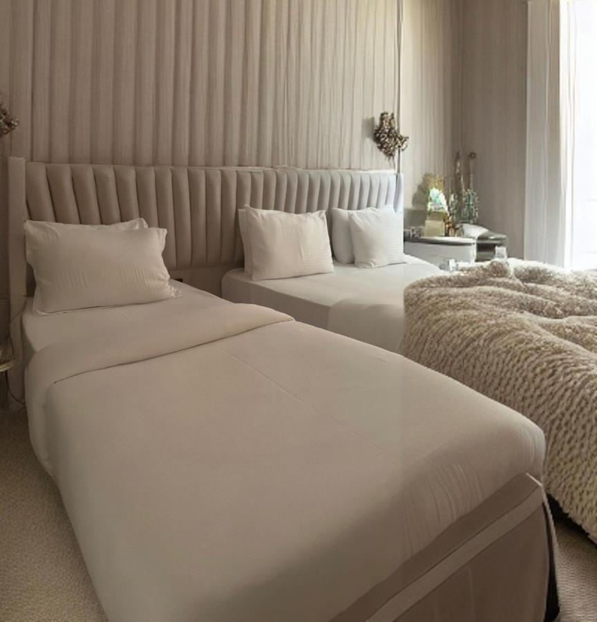 The Queen Airport Hotel-Round Trip Airport Service Arnavutkoy Zewnętrze zdjęcie